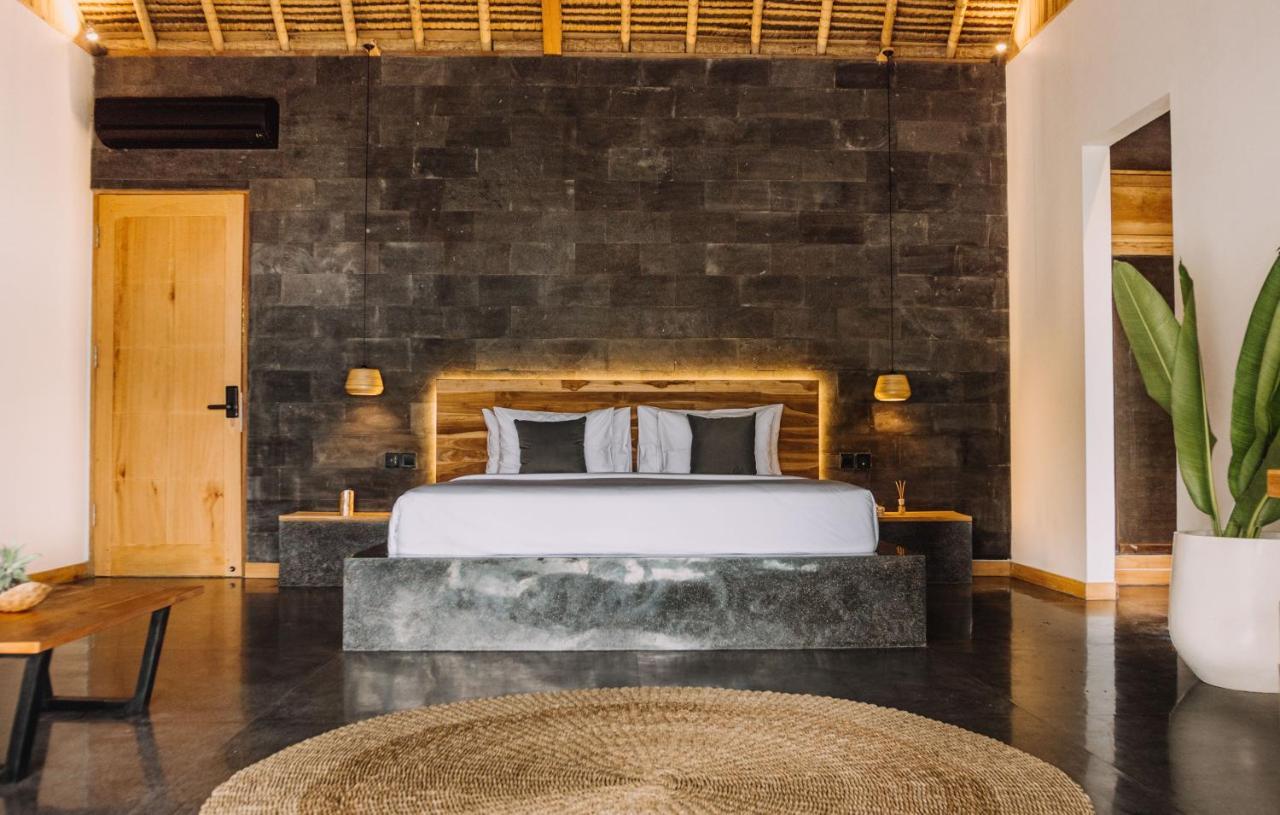 فندق Neano Escape مانغيس المظهر الخارجي الصورة Bedroom at the hotel