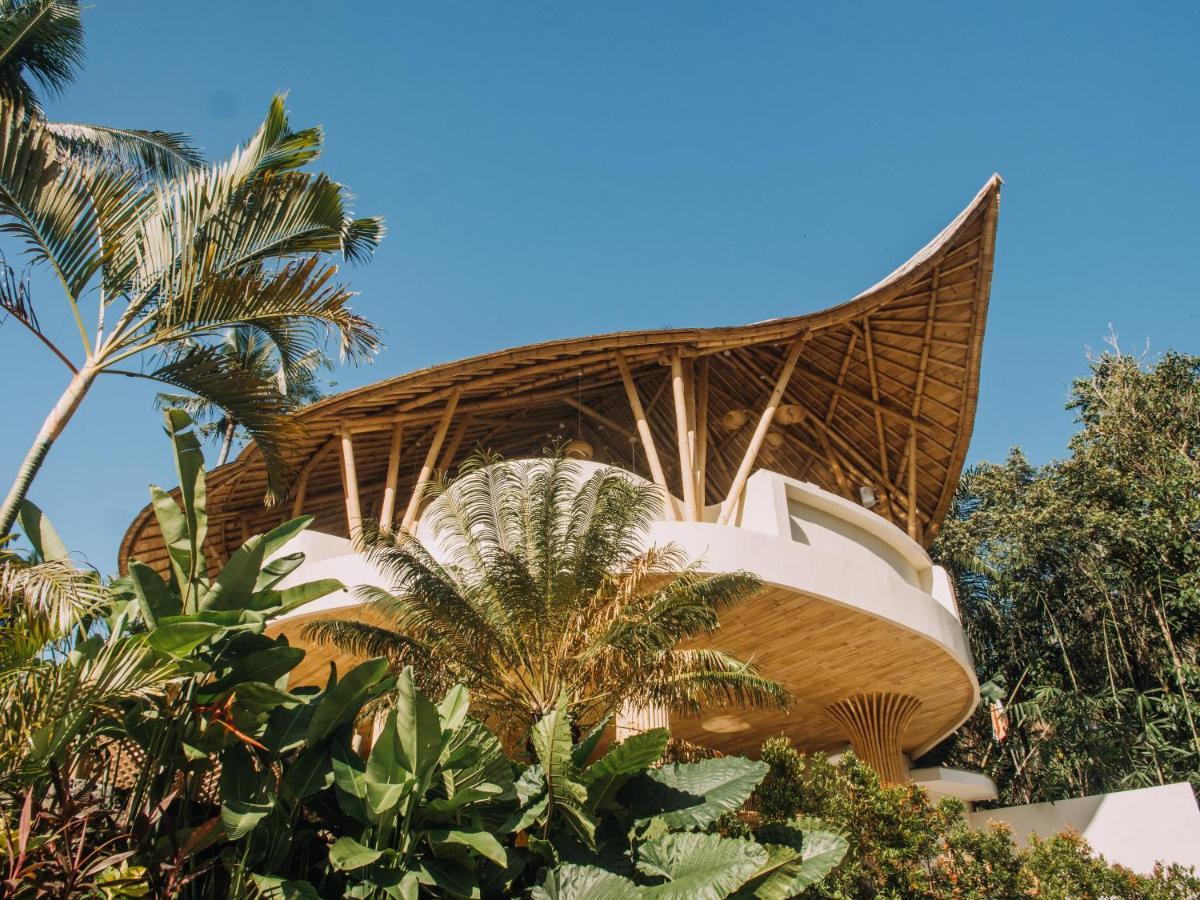 فندق Neano Escape مانغيس المظهر الخارجي الصورة The Green School, Bali, Indonesia